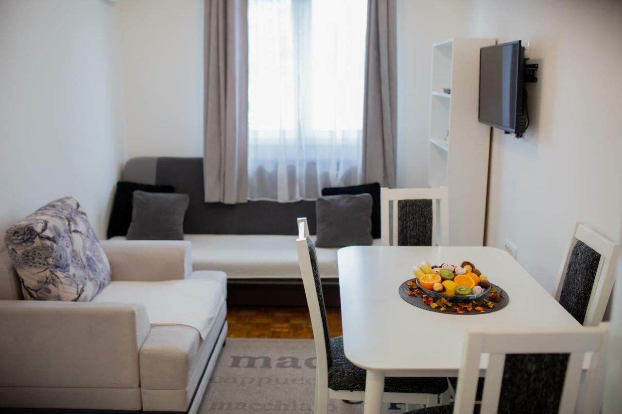 Apartmani Sunset Rogotin Bagian luar foto